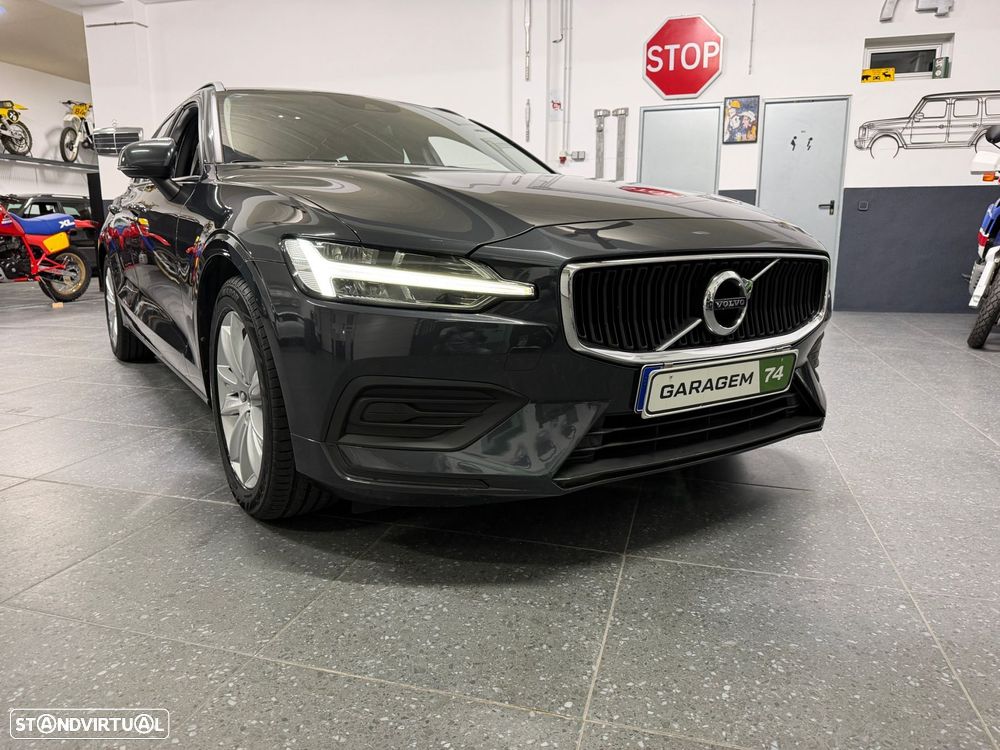 Volvo V60 2.0 D3 Momentum - 18