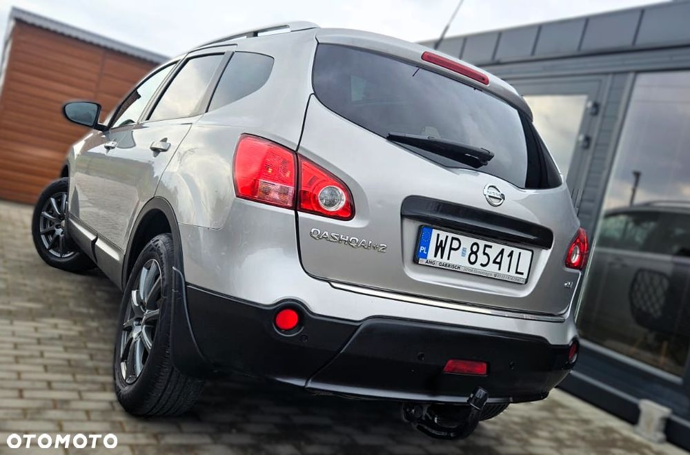Nissan Qashqai+2 - 14