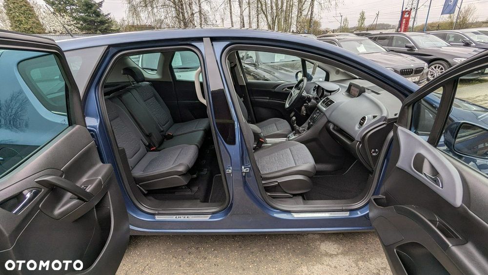 Opel Meriva - 13