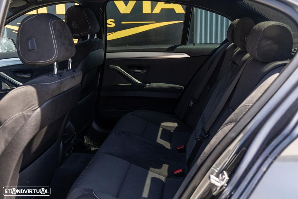 BMW 525 d Pack M Auto - 16