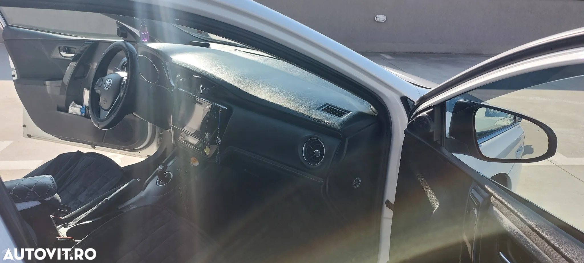 Toyota Auris - 23