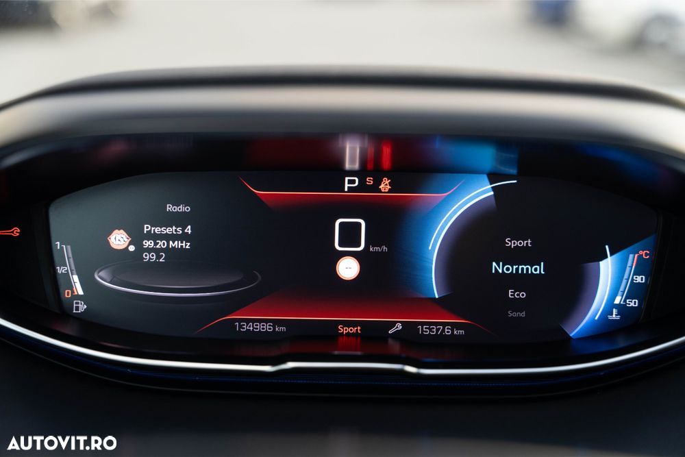 Peugeot 5008 BlueHDI 130 EAT8 Allure - 29