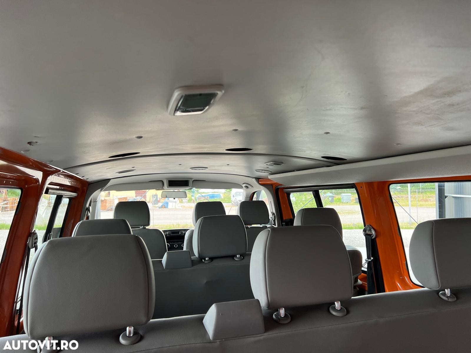 Volkswagen Transporter - 17