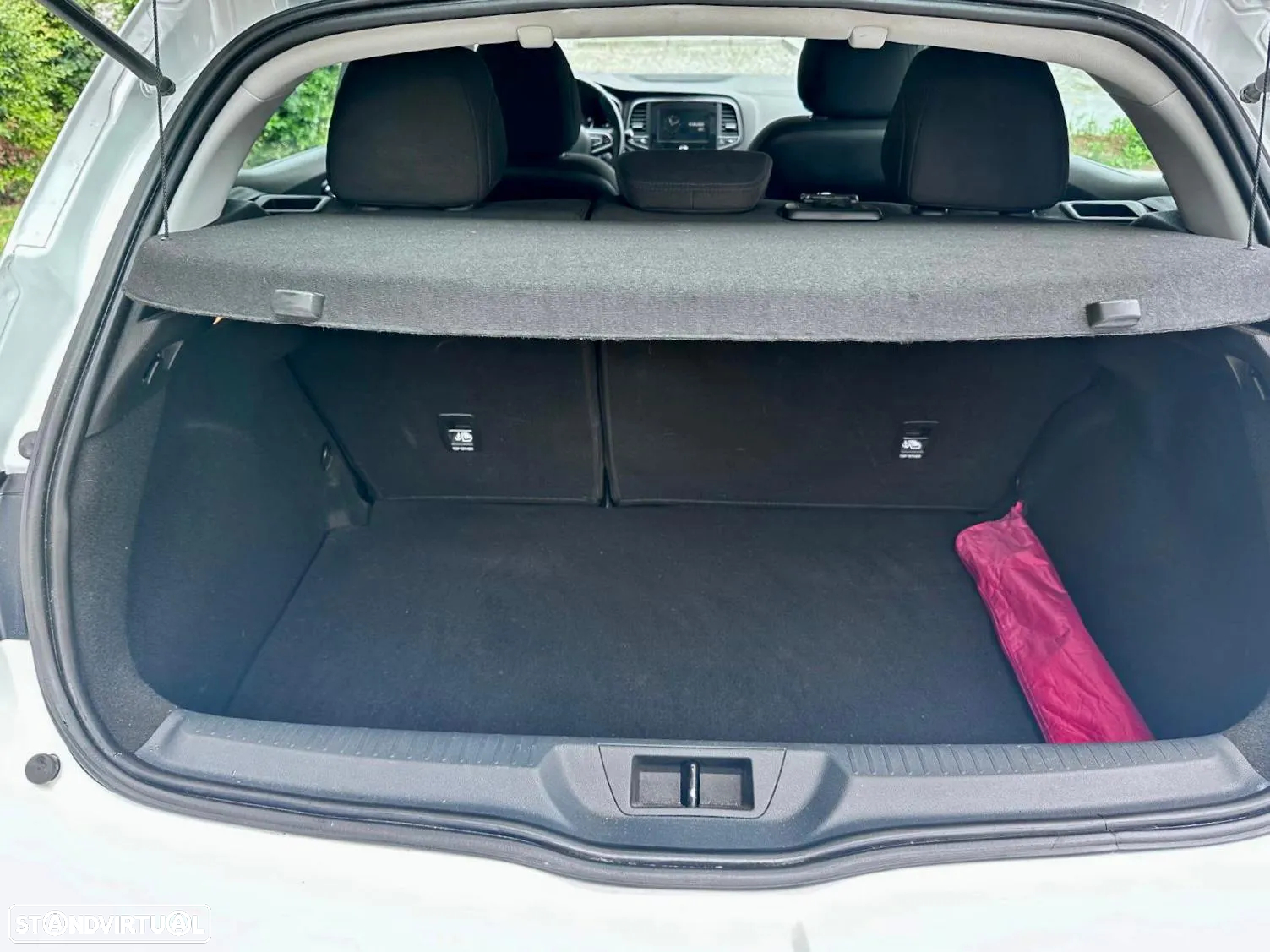 Renault Mégane 1.5 Blue dCi Zen - 7