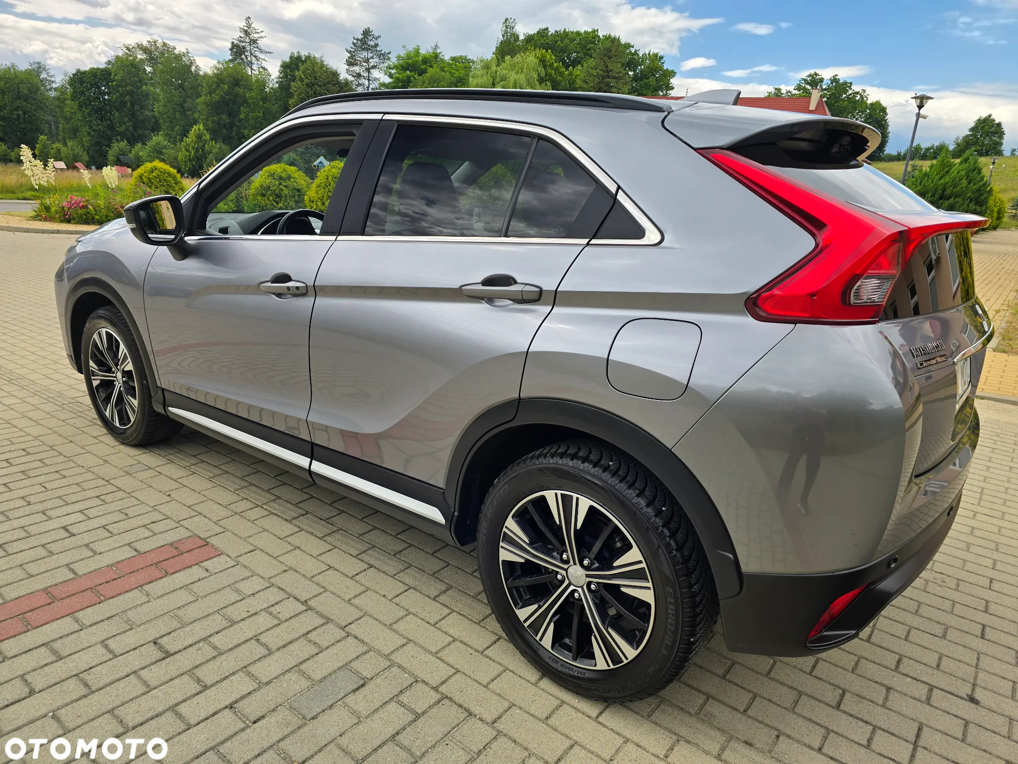 Mitsubishi Eclipse Cross 1.5 T-MIVEC ClearTec CVT 2WD Diamant Edition - 9