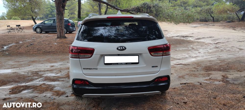 Kia Sorento - 9