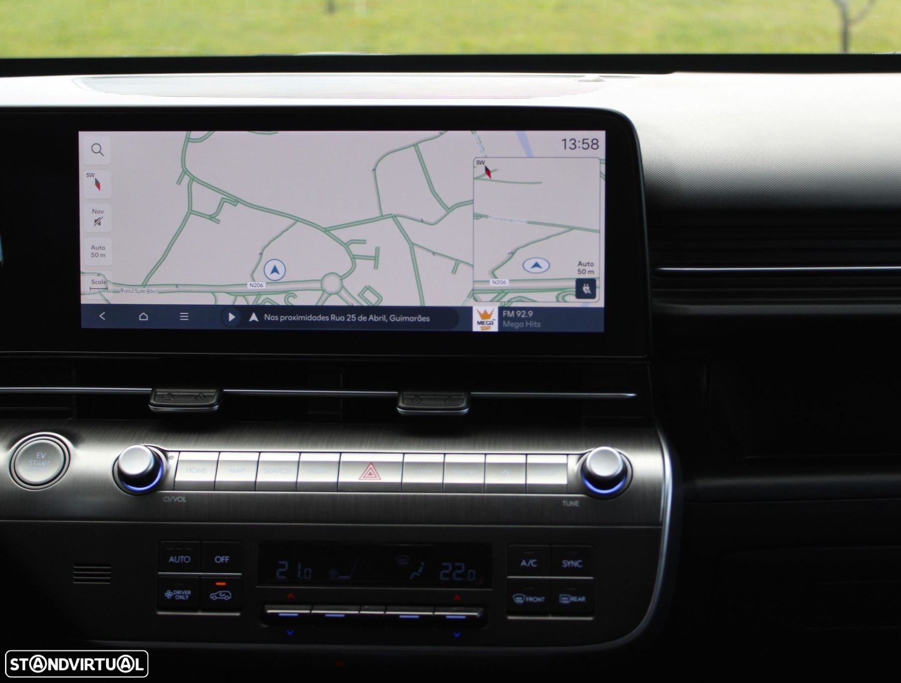 Hyundai Kauai EV 65.4 kWh Premium - 33