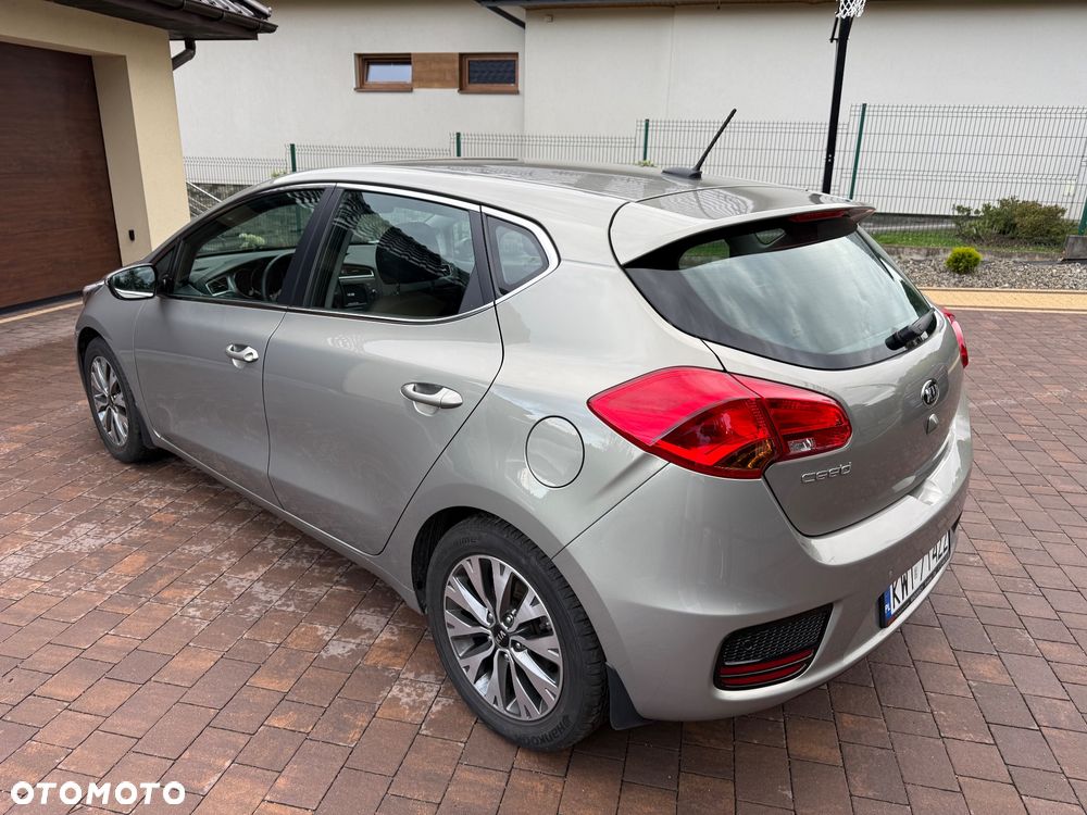 Kia Ceed 1.6 GDI L - 5