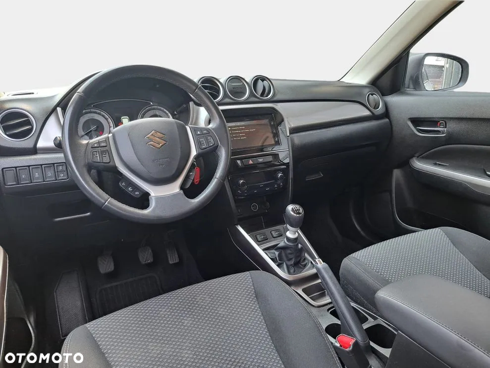 Suzuki Vitara 1.4 Boosterjet SHVS Premium 2WD - 14