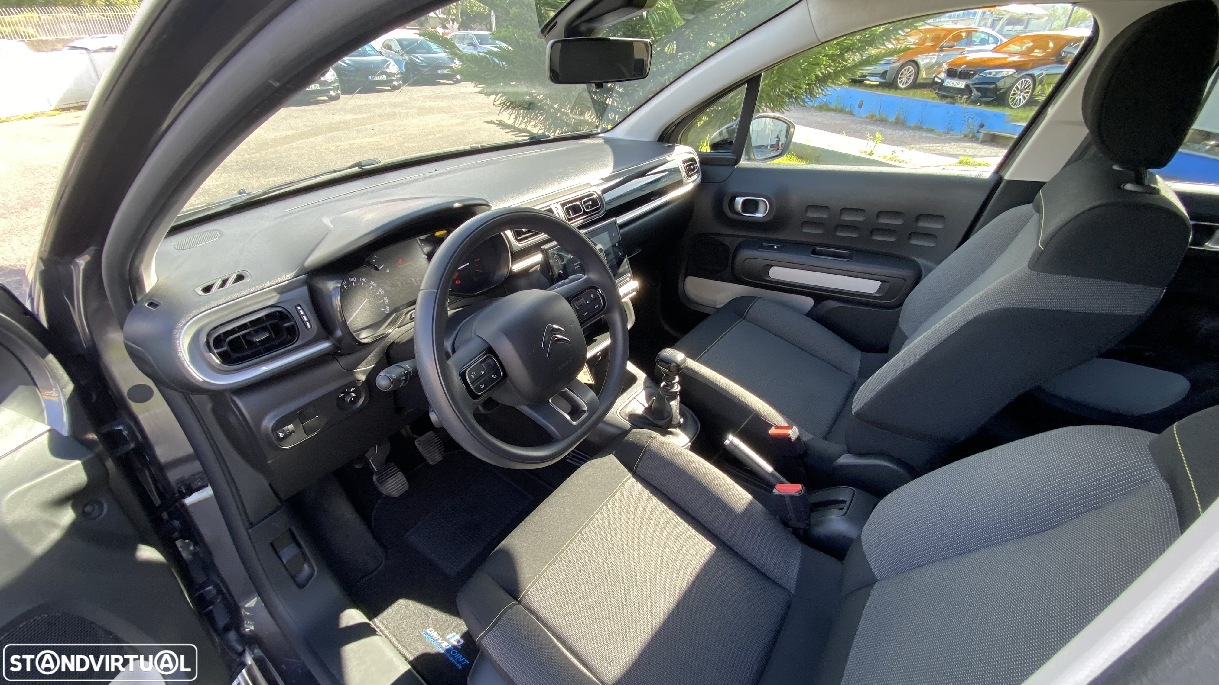 Citroën C3 1.5 BlueHDi Shine - 19