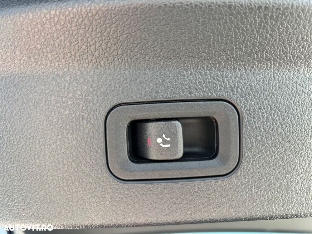 Mercedes-Benz GLE Coupe 300 d 4Matic 9G-TRONIC AMG Line - 37