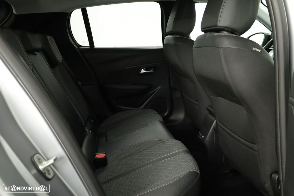 Peugeot 208 1.2 PureTech Allure - 23