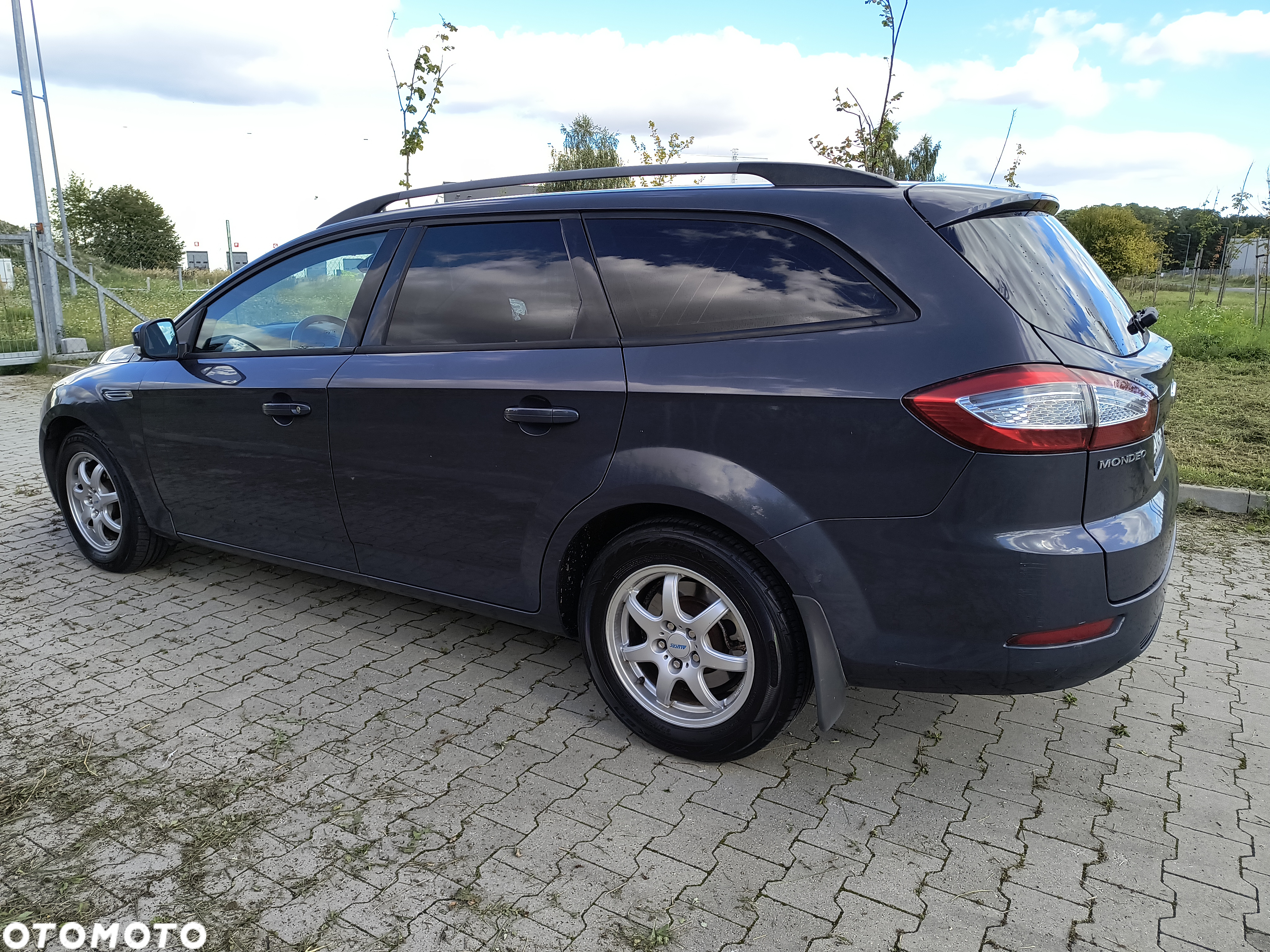 Ford Mondeo 2.0 TDCi Ghia - 5