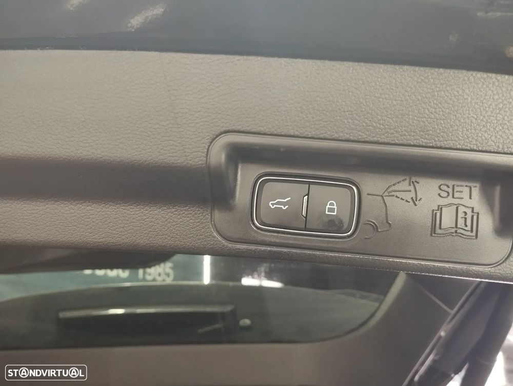 Ford Explorer 3.0 EcoBoost PHEV ST-Line - 17