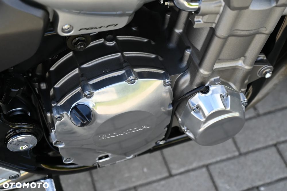 Honda CB - 19