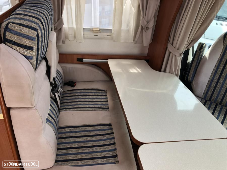 Laika Serie X X713r cama central - 4