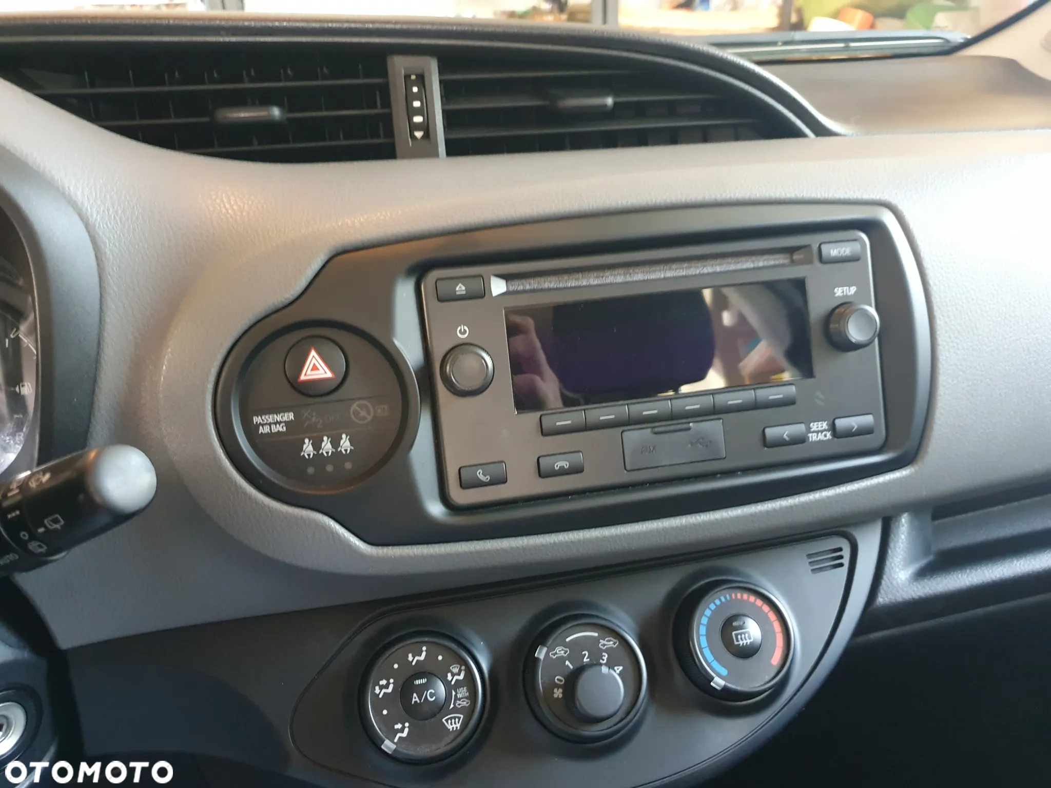 Toyota Yaris 1.5 Active - 27