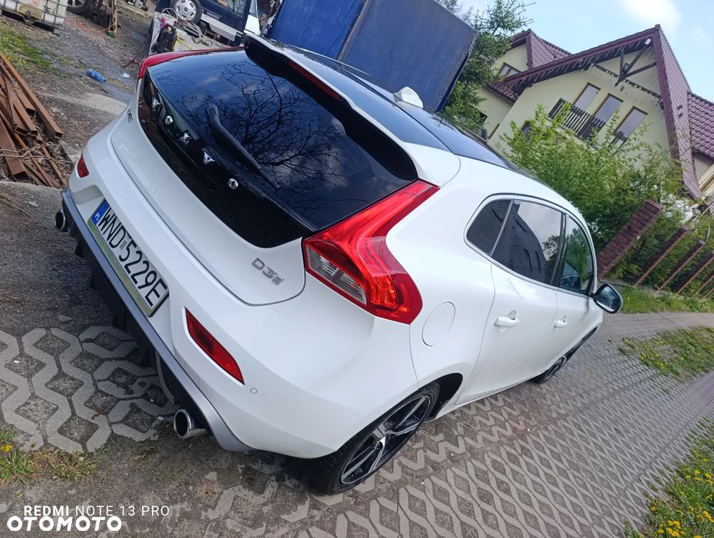 Volvo V40 D3 Geartronic RDesign - 9