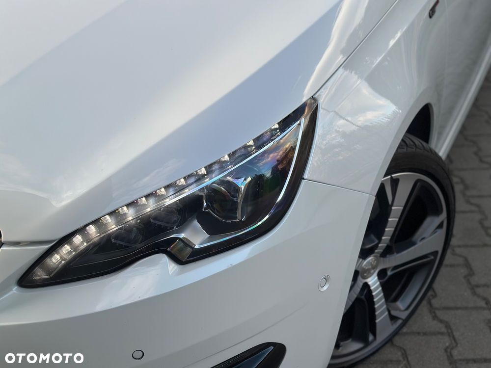 Peugeot 308 BlueHDi 180 EAT6 GT - 12