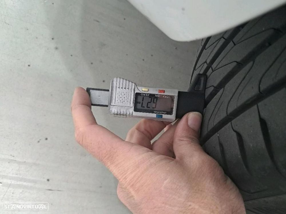 Renault Clio 1.0 TCe Limited Bi-Fuel - 23