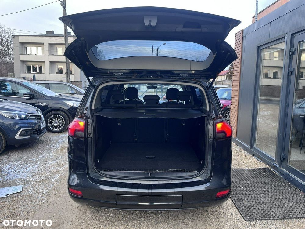 Opel Zafira - 22