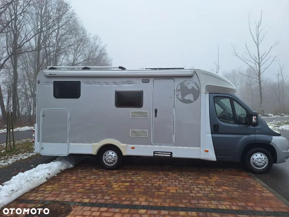 Carado T344 półintegra klimatyzacja - 3