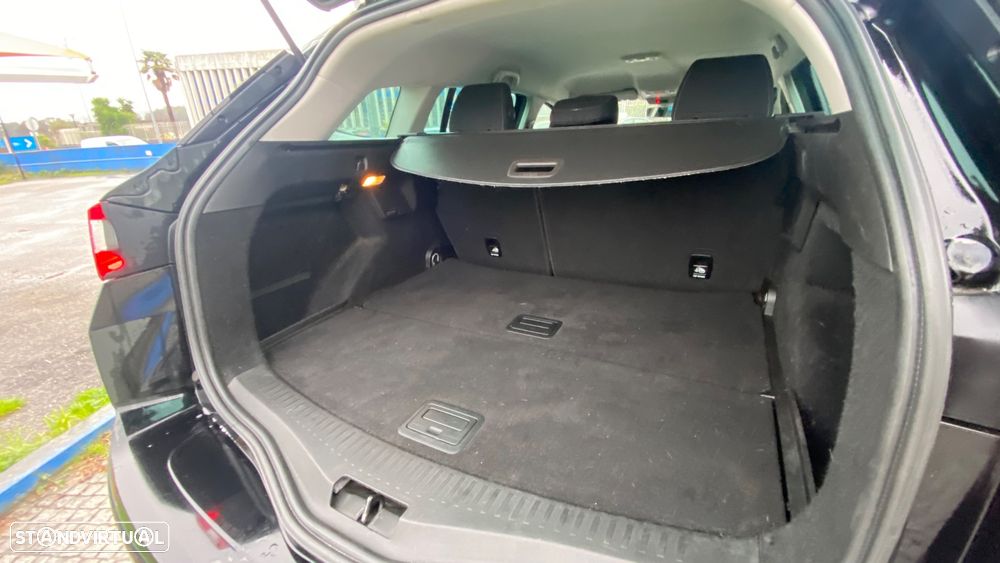 Renault Mégane Sport Tourer 1.5 dCi Limited - 11