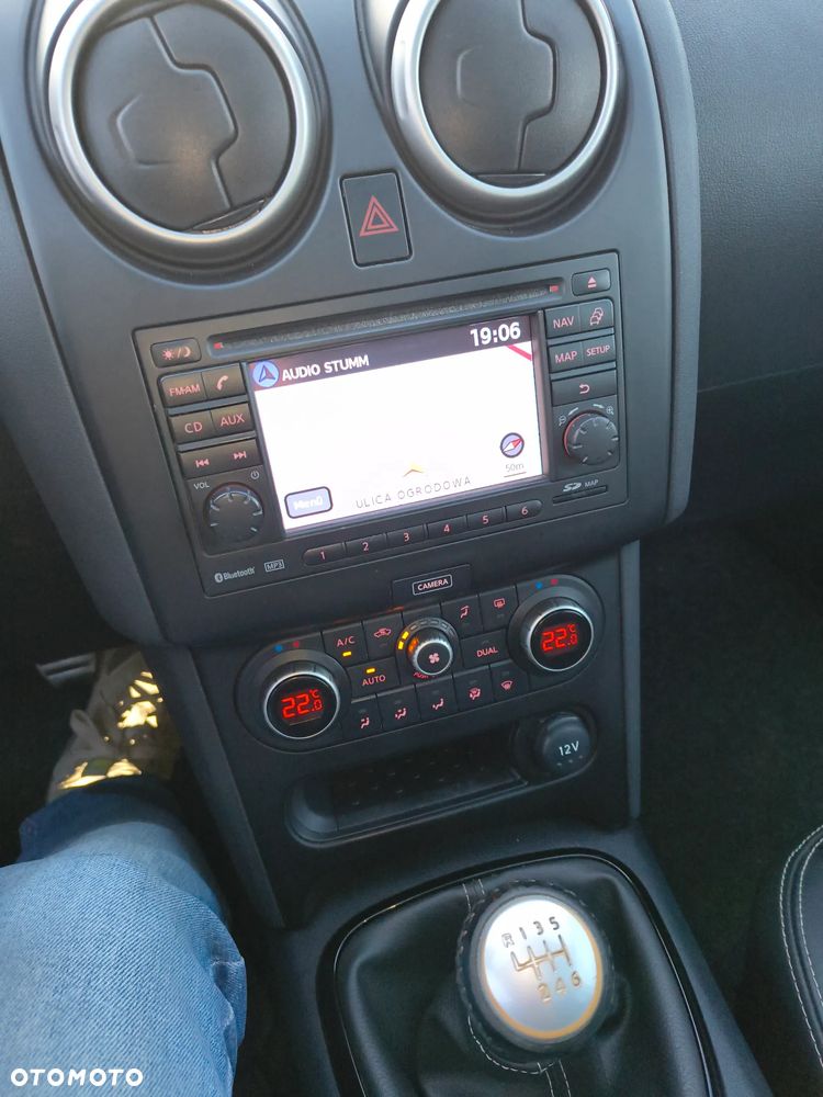 Nissan Qashqai 1.6 DCi ALL-MODE 4x4i TEKNA+ - 6