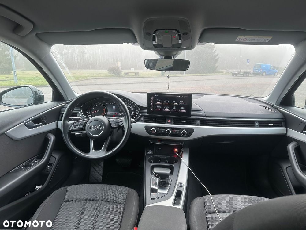 Audi A4 Avant 30 TDI S tronic - 10
