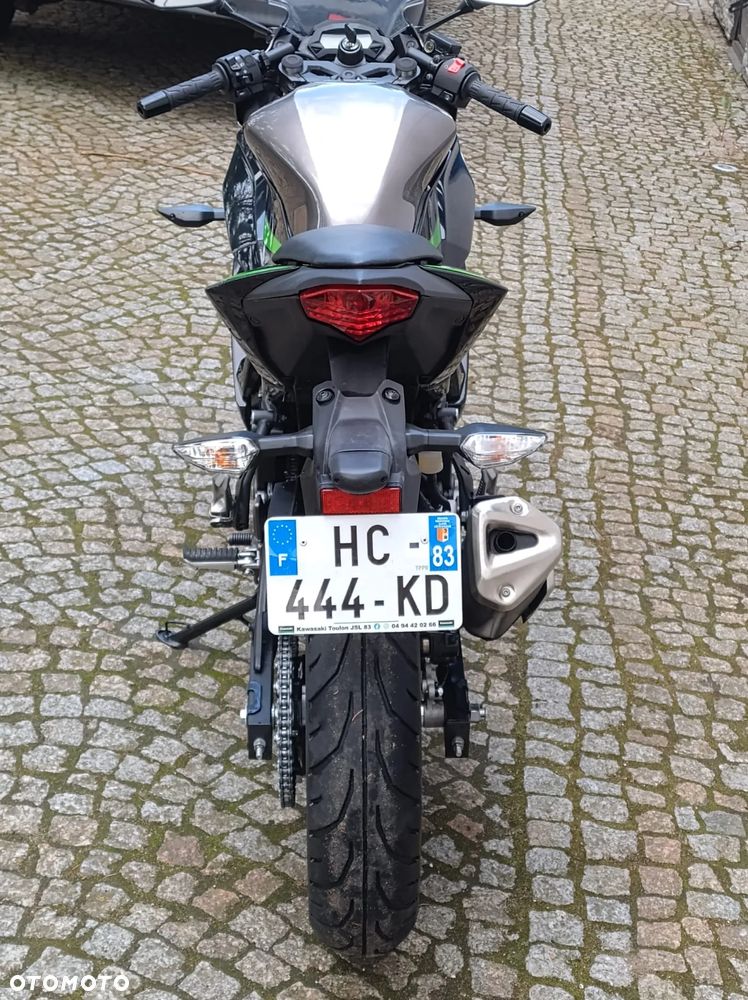 Kawasaki Ninja - 31