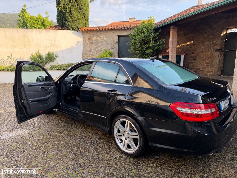 Mercedes-Benz E 250 CDI Avantgarde BlueEfficiency — fotografia 10