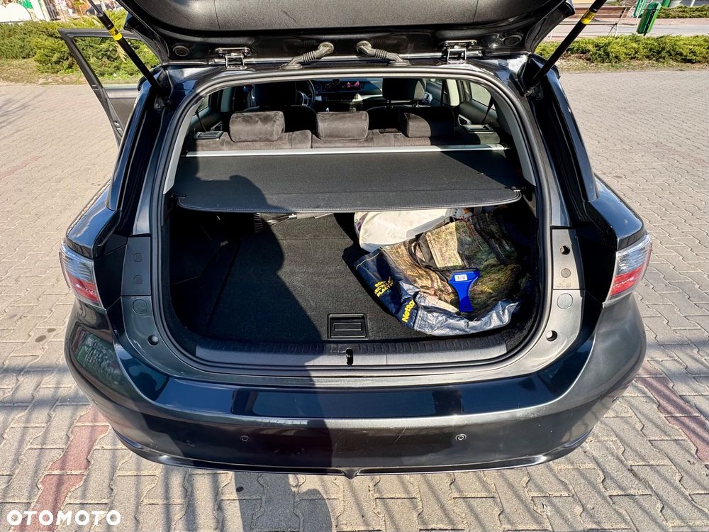Lexus CT - 10