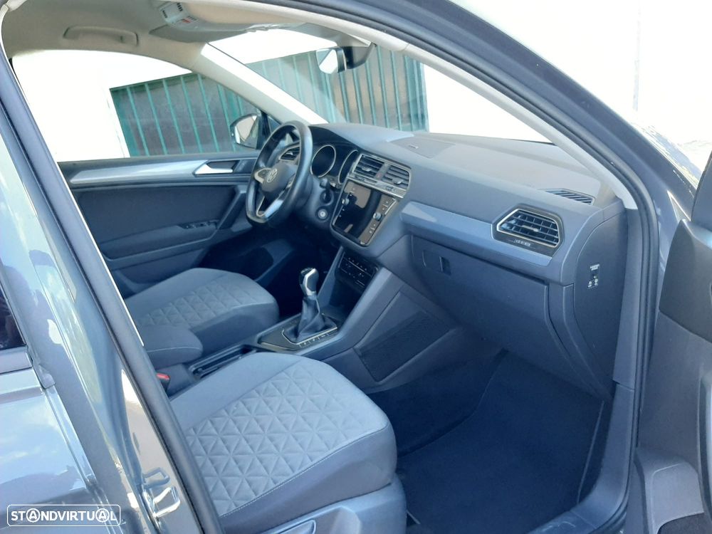 VW Tiguan 1.5 TSI Confortline - 17