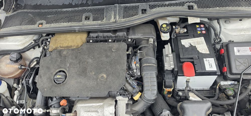 Peugeot 208 - 7