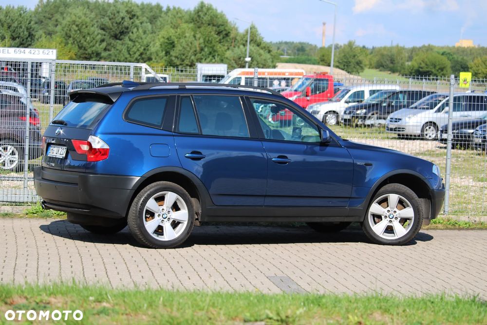 BMW X3 3.0i - 12