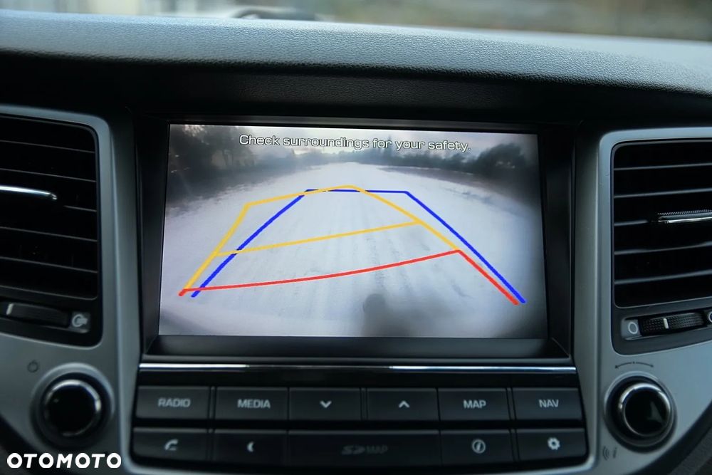 Hyundai Tucson 2.0 CRDI 4WD Automatik Premium - 35