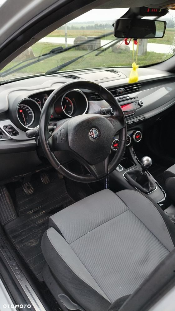 Alfa Romeo Giulietta - 5