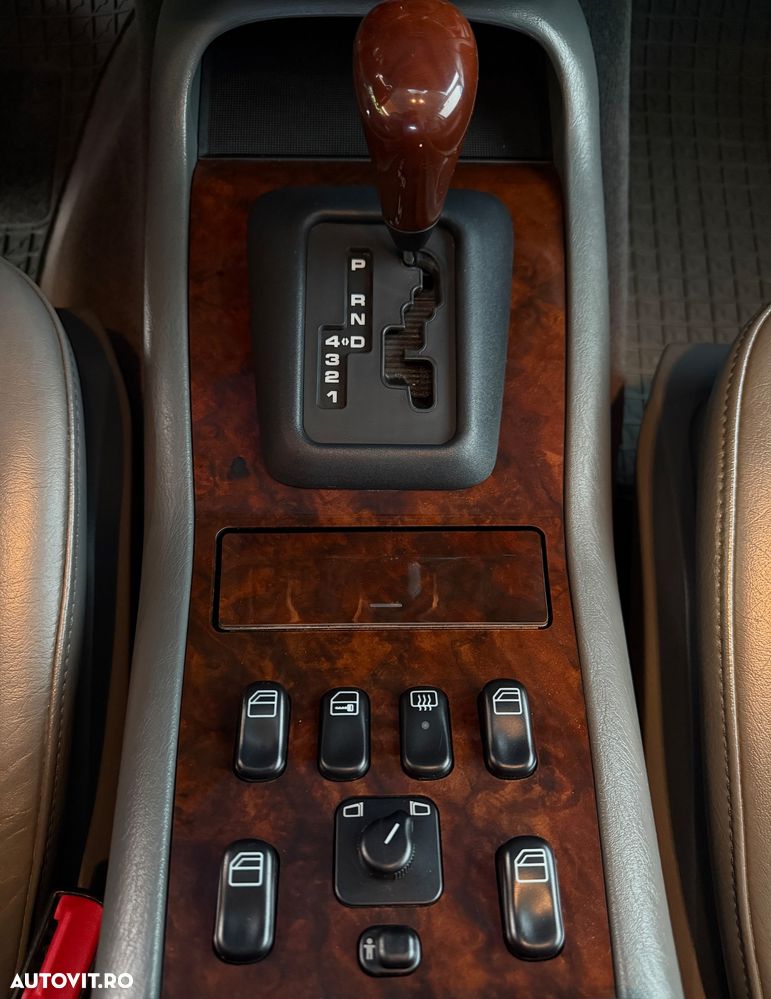 Mercedes-Benz ML - 25