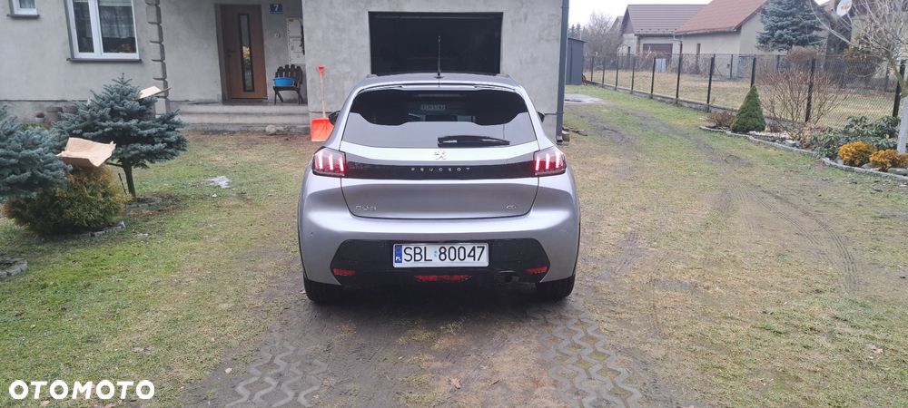 Peugeot 208 - 20
