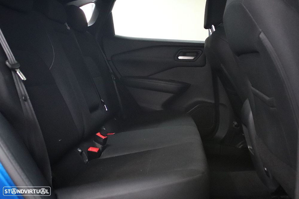 Nissan Qashqai 1.3 DIG-T Acenta Xtronic - 20