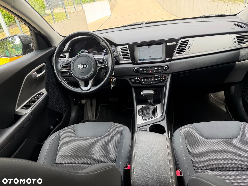 Kia Niro - 15