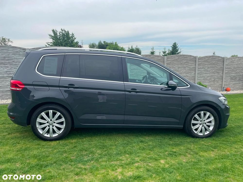 Volkswagen Touran - 2