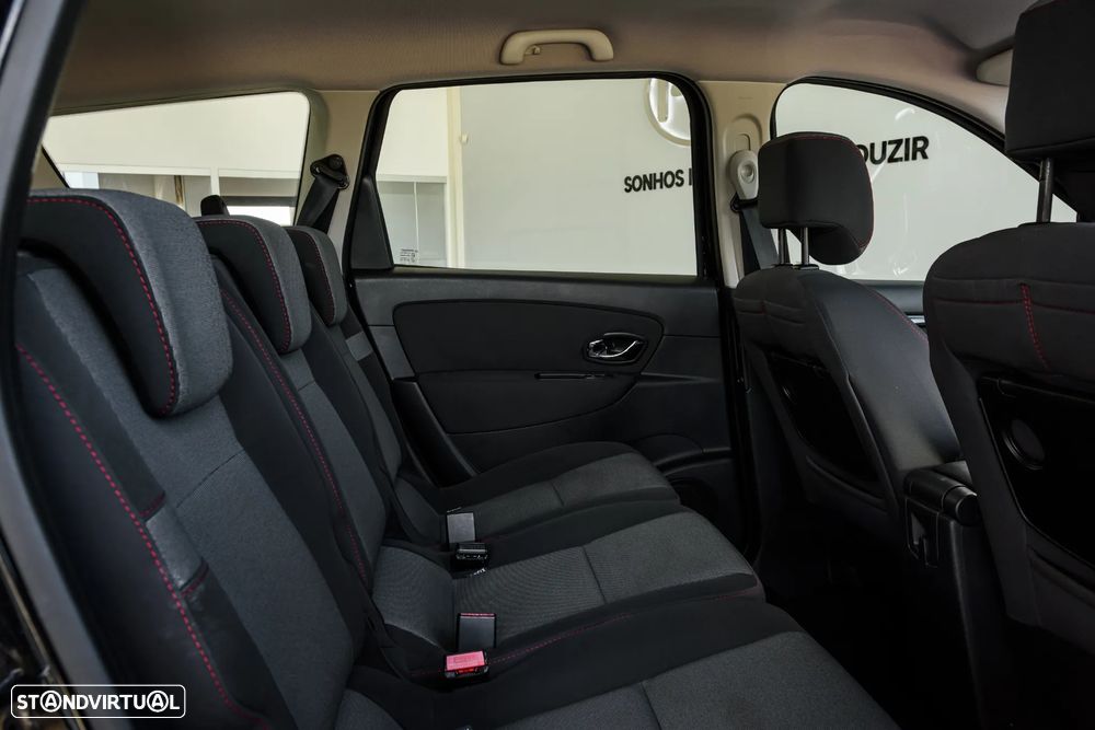 Renault Mégane Scénic - 26