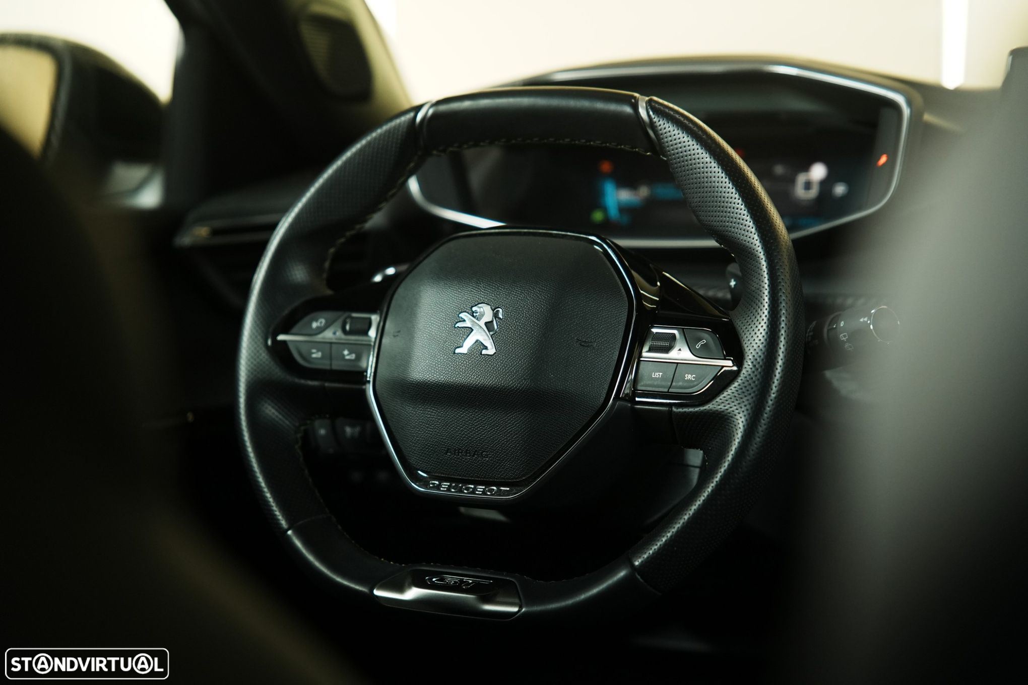 Peugeot 2008 1.5 BlueHDi GT Pack EAT8 - 16