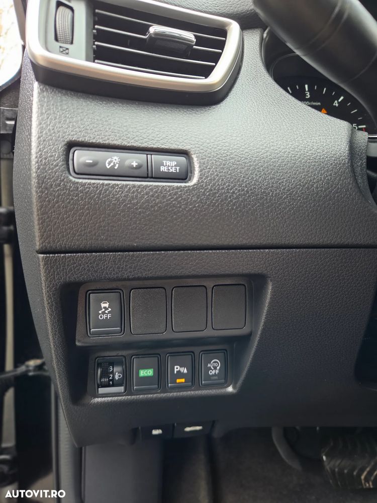 Nissan X-Trail 1.6 dCi Xtronic 360 - 18
