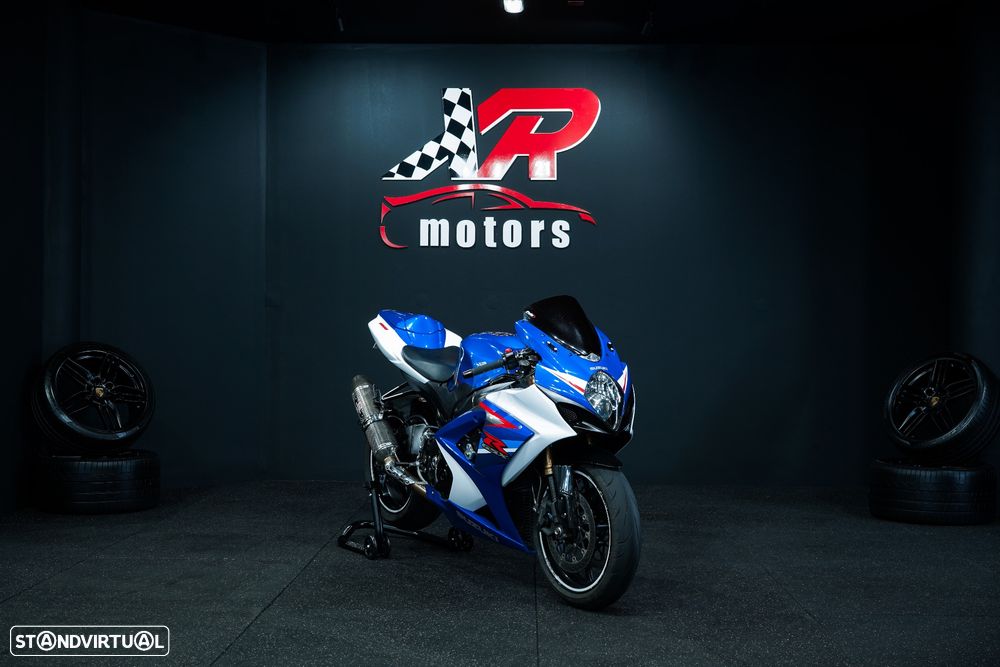 Suzuki GSX-R k8 - 1