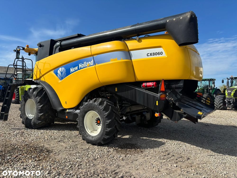 New Holland CX8060 - 11