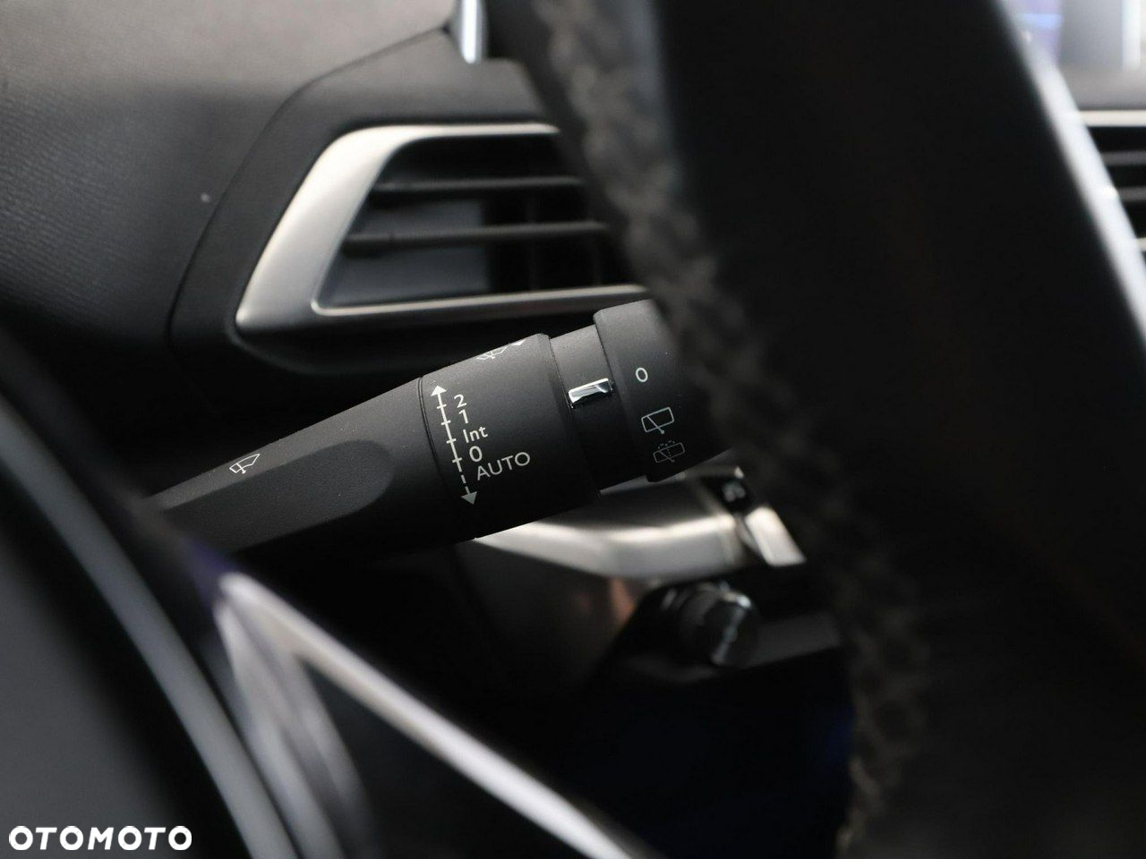 Peugeot 3008 1.2 PureTech Allure - 34