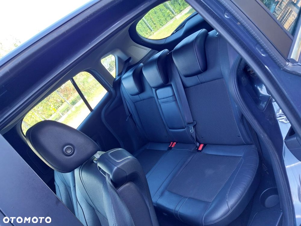 Ford B-MAX - 16