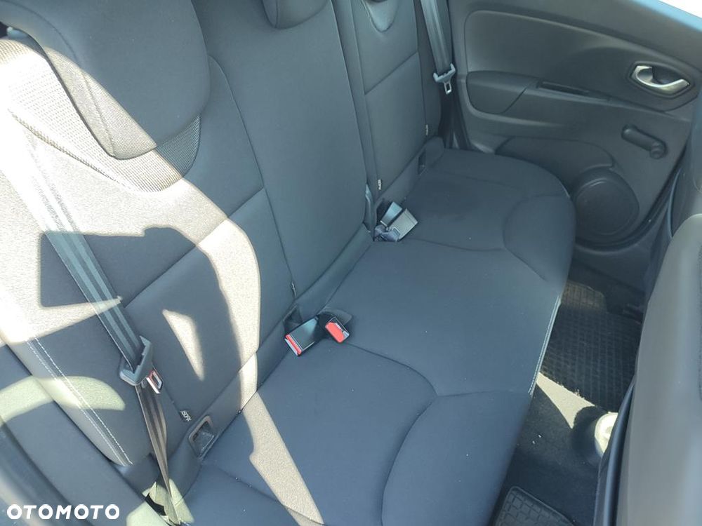Renault Clio 0.9 TCe Alize - 10